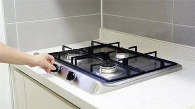 青島市北朗信艾尼號燃氣灶售后維修電話400免費售后電話